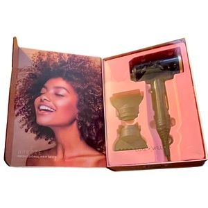 Luxe + Willow Hair Dryer BNIB